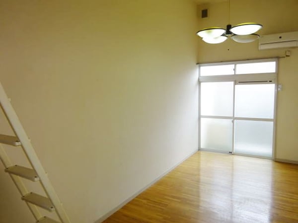 居室(同仕様)