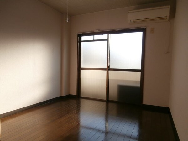 居室(同仕様)