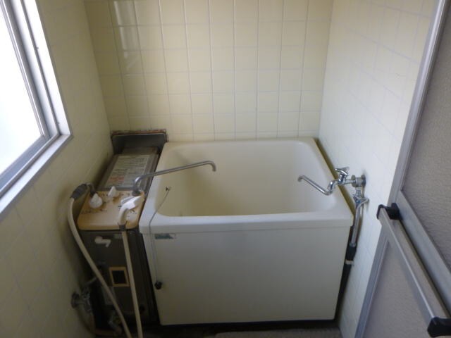 物件内観写真8　(同仕様)