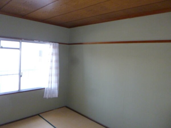 寝室(同仕様)
