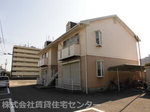 リバーコート和歌山外観写真