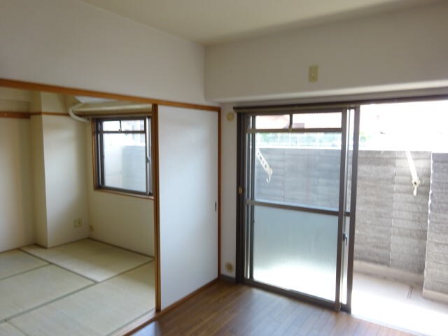 物件内観写真7　(同仕様)