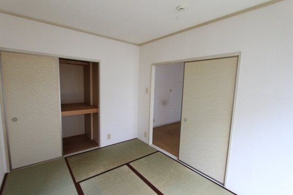 居室(同仕様)