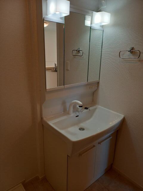 物件内観写真28　(同仕様)