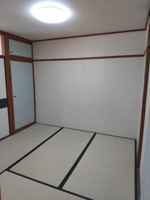 寝室(同仕様)