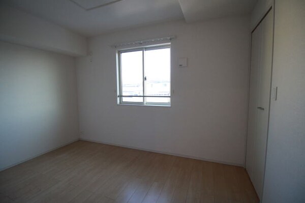 内装他(同仕様)