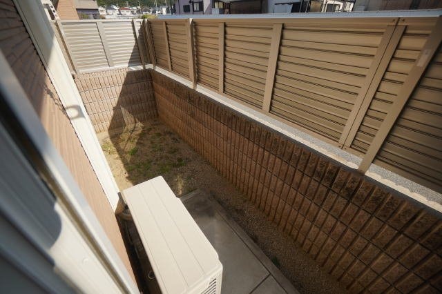 物件内観写真15　(テラス)