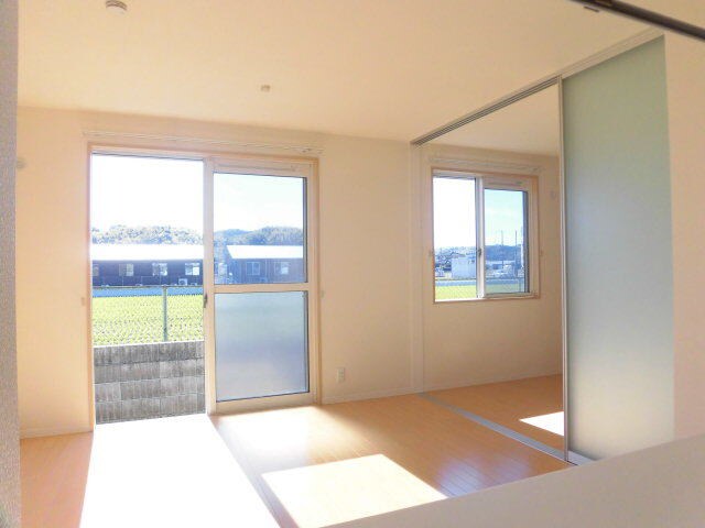 物件内観写真6　(同仕様)