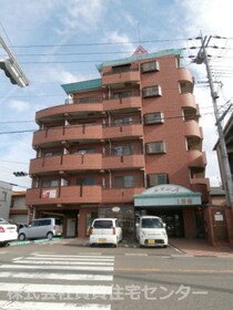 ル・マンＡ１番館の外観写真