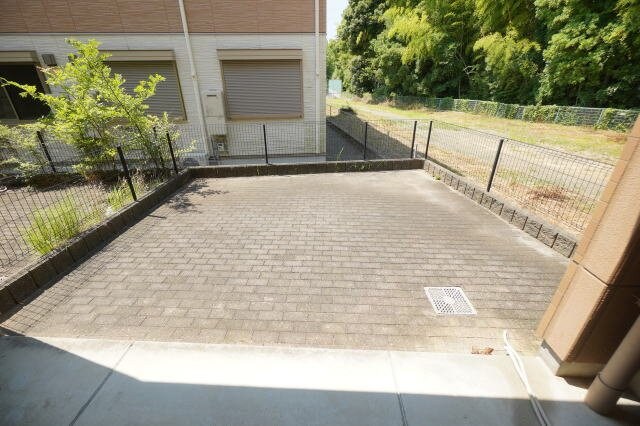 物件内観写真25　(庭)