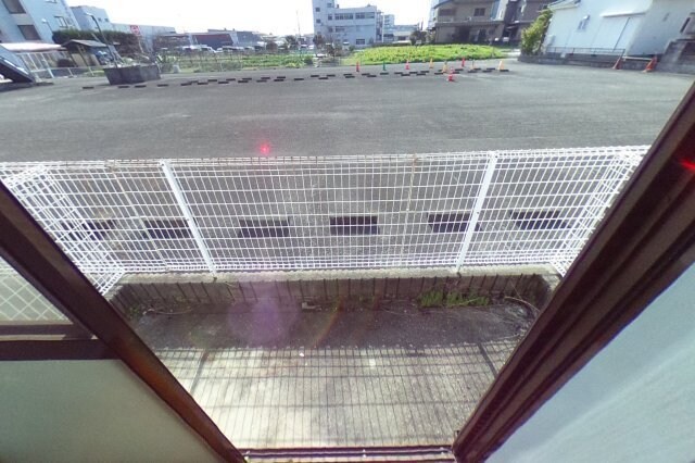 物件内観写真24　(専用庭　同仕様)