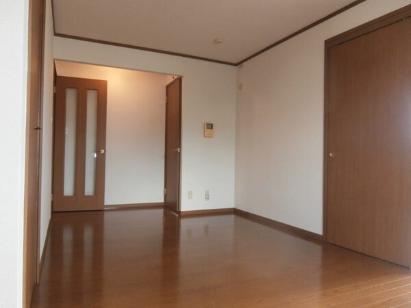 居室(同仕様)