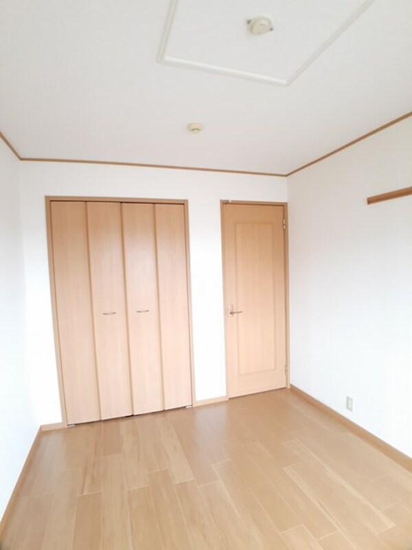 寝室