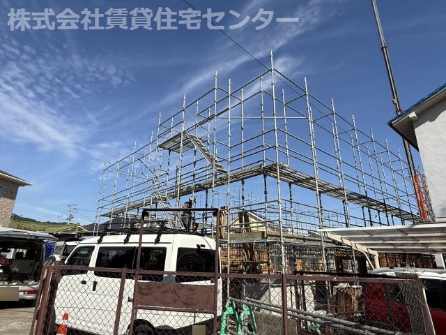 物件外観写真4　(建築中)