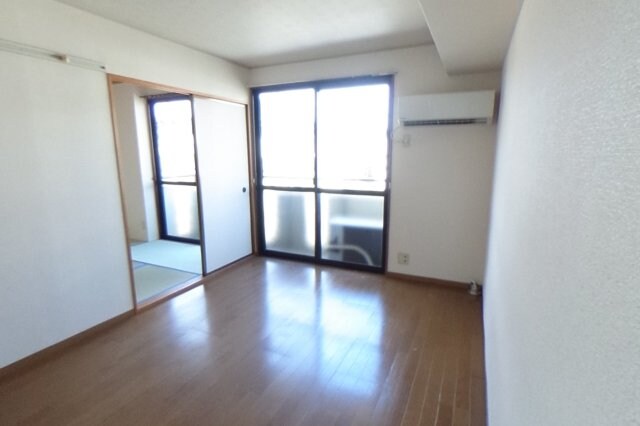 物件内観写真7　(同仕様)