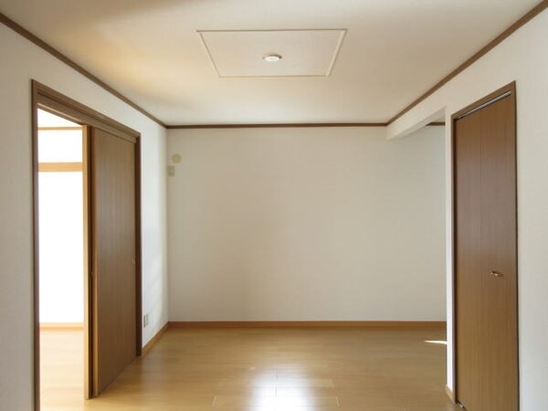 居室(同仕様)