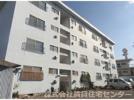 メゾン紀ノ川外観写真