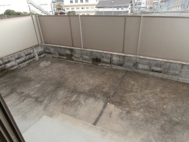 物件内観写真16　(テラス)