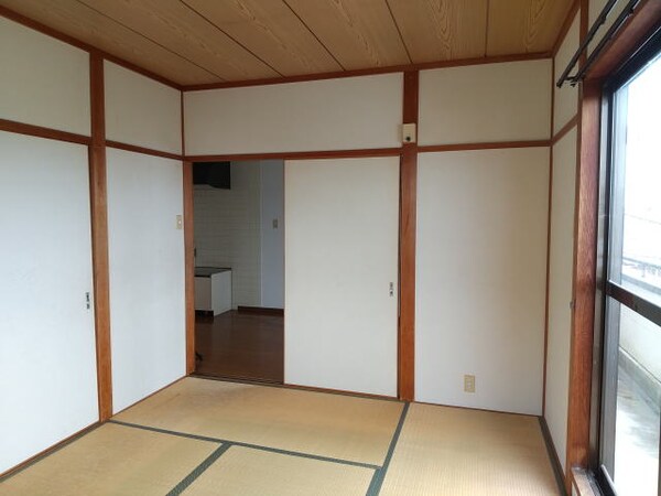 寝室
