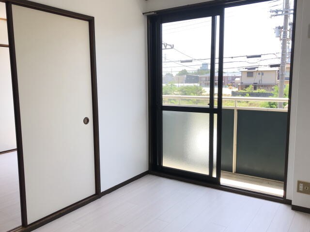 物件内観写真8　(同仕様)