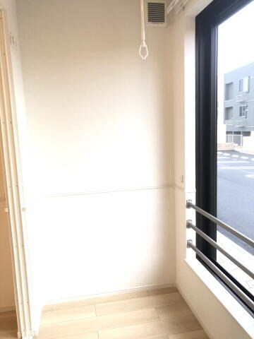 物件内観写真14　(サンルーム)