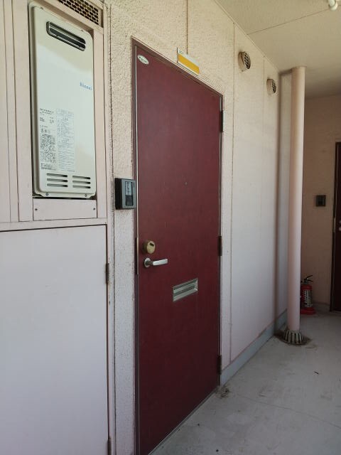 物件外観写真2　(同仕様)