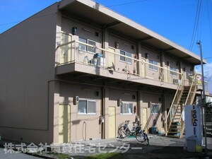 西岡アパートⅡ外観写真
