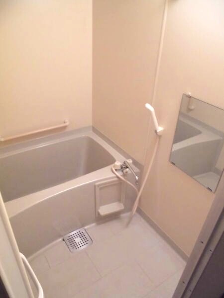 物件内観写真7　(同仕様)