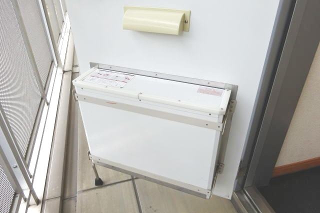 物件内観写真20　(宅配ボックス　同仕様)