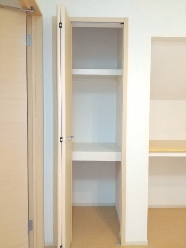 収納(同仕様)