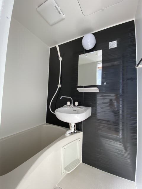 物件内観写真8　(同仕様)