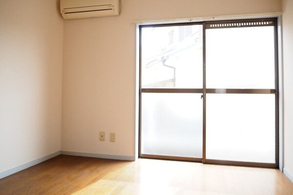 居室(同仕様)