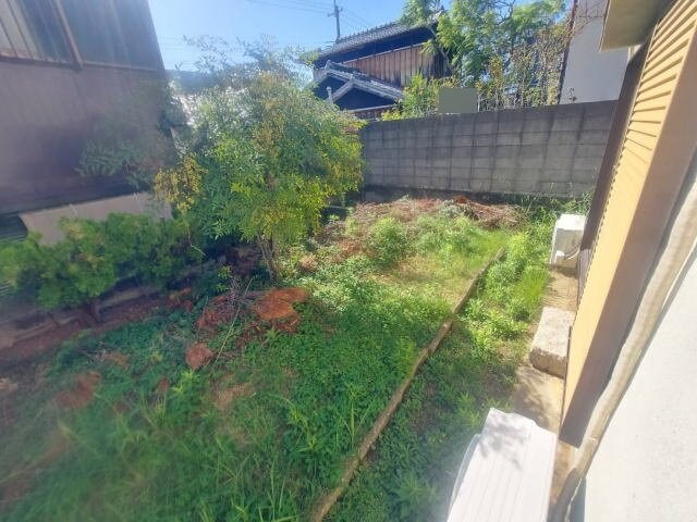 物件内観写真27　(専用庭)