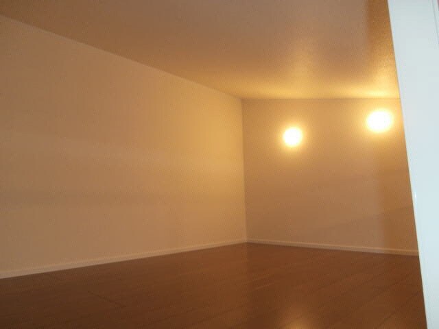 物件内観写真15　(同仕様：ロフト)