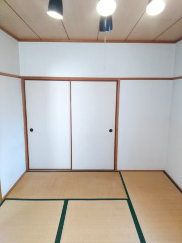 居室(同仕様)