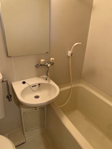 物件内観写真8　(同仕様)