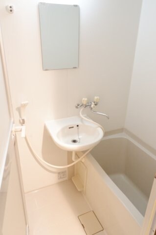 物件内観写真8　(同仕様)