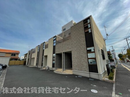 ＴＲＩ　ＣＡＳＡ　Ⅰ外観写真