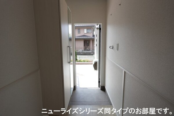 内装他(同仕様)