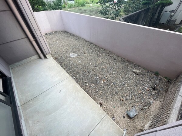 バルコニー(専用庭)