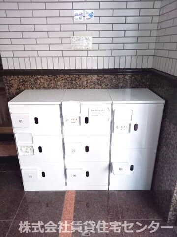 物件内観写真27　(宅配ボックス)