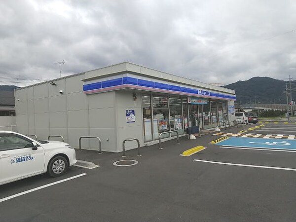 周辺環境(ローソン かつらぎ笠田中店様 2413m)