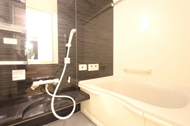 物件内観写真8　(同仕様)