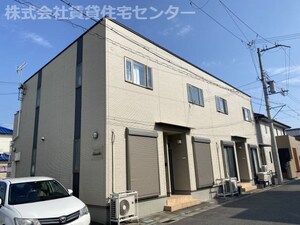 クラウンハイツ新在家外観写真