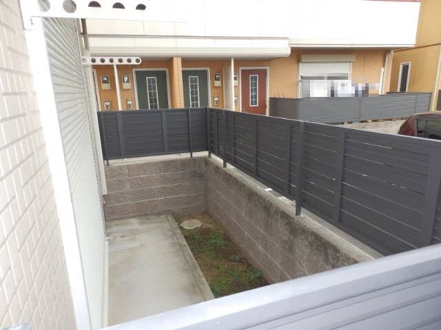 物件内観写真20　(専用庭)