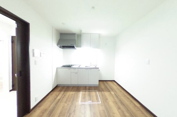 内装他(同仕様)