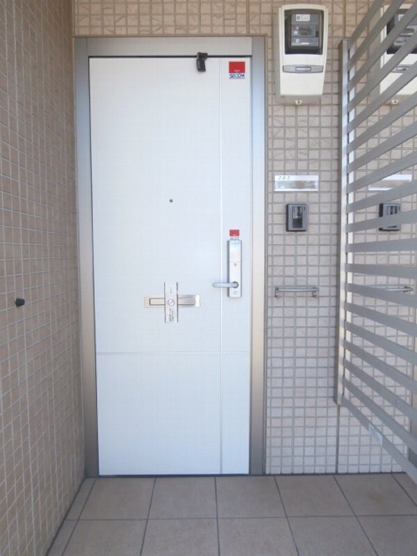 物件外観写真2　(同仕様)