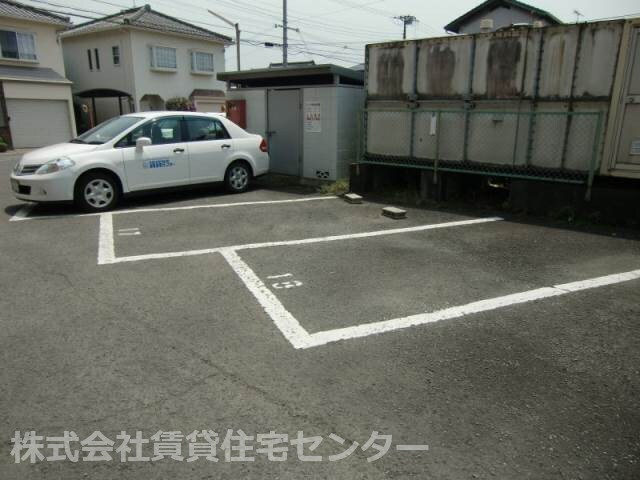 物件外観写真2　