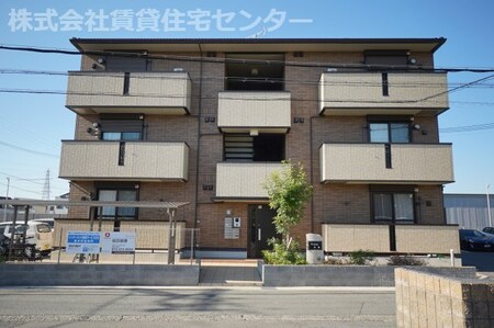 D-room出島外観写真