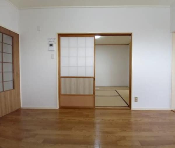 居室(同仕様)